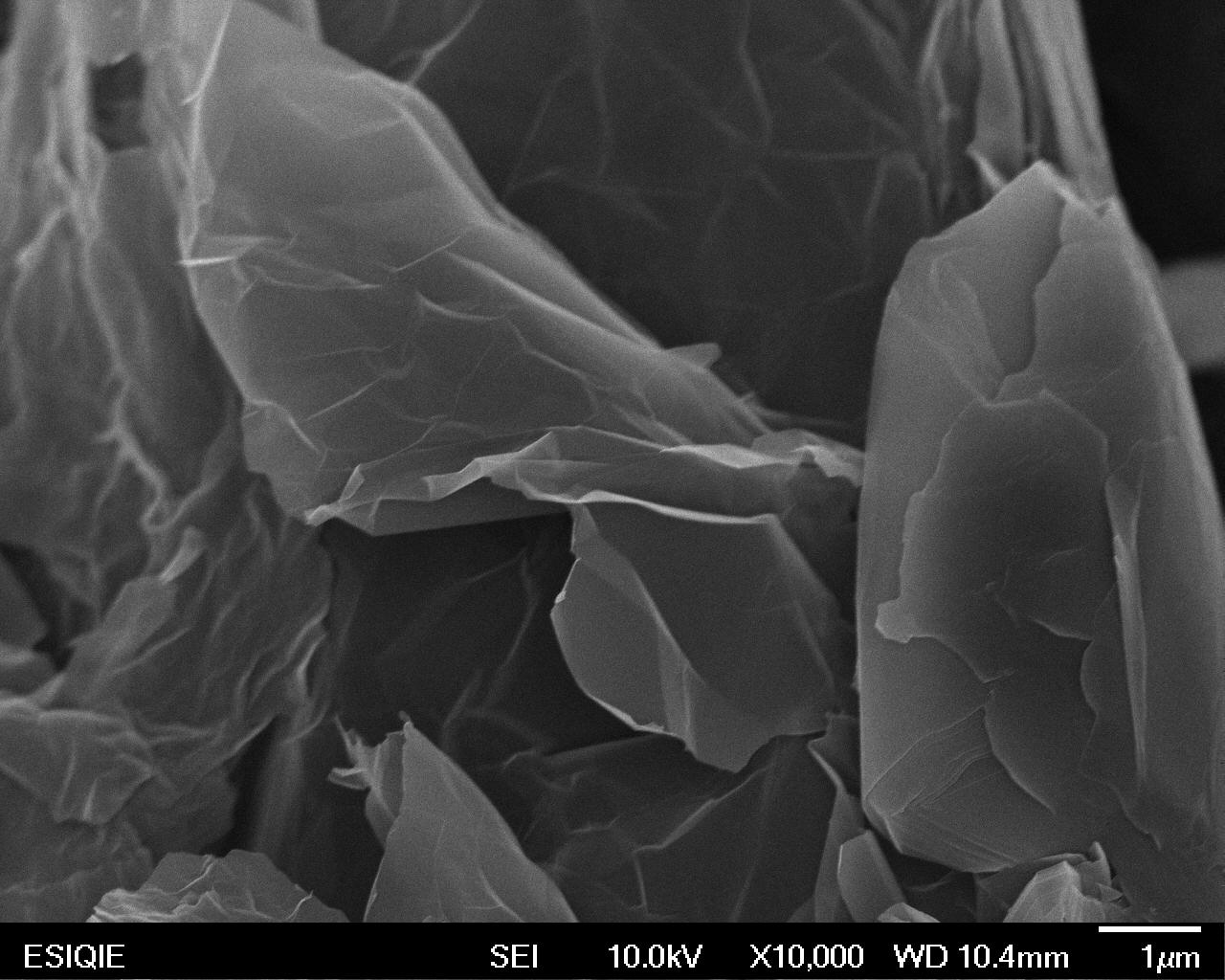 High-resolution SEM image of reduced graphene oxide at 10,000 times magnification